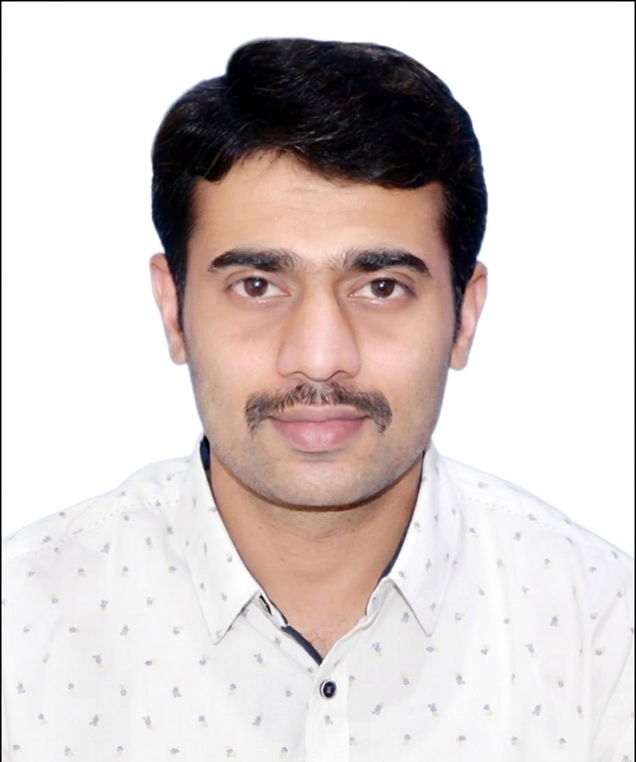 Dr.PAVAN KUMAR Y M